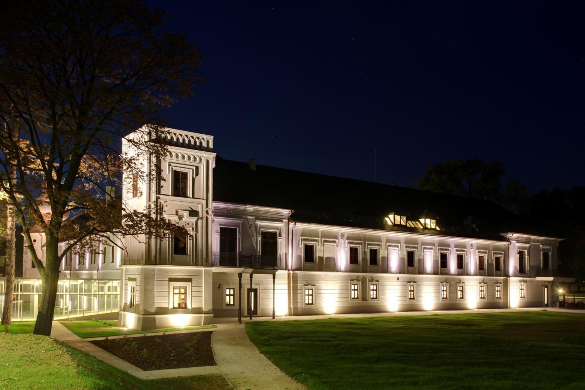 Chateau Appony Bagian luar foto