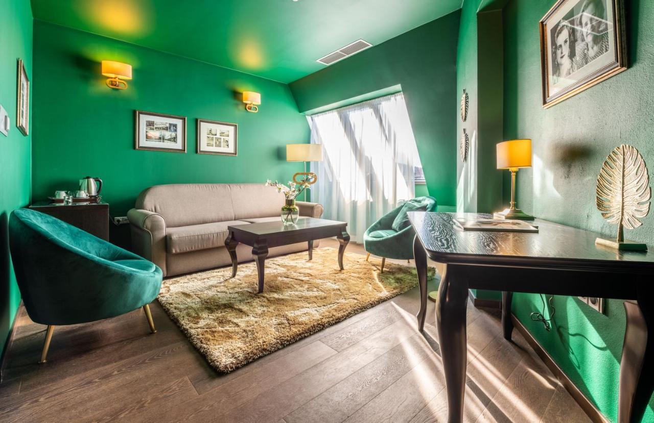 Chateau Appony Bagian luar foto