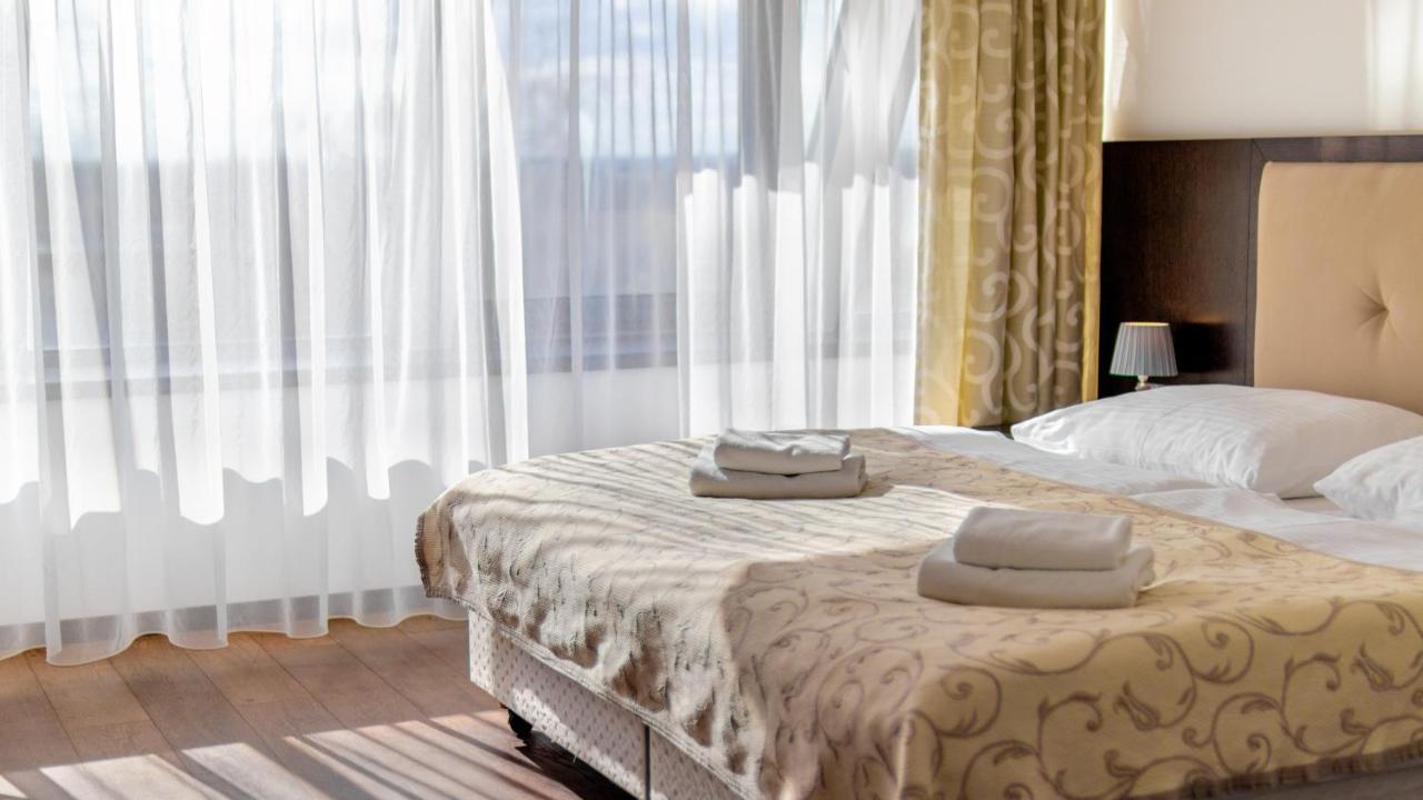 Chateau Appony Bagian luar foto